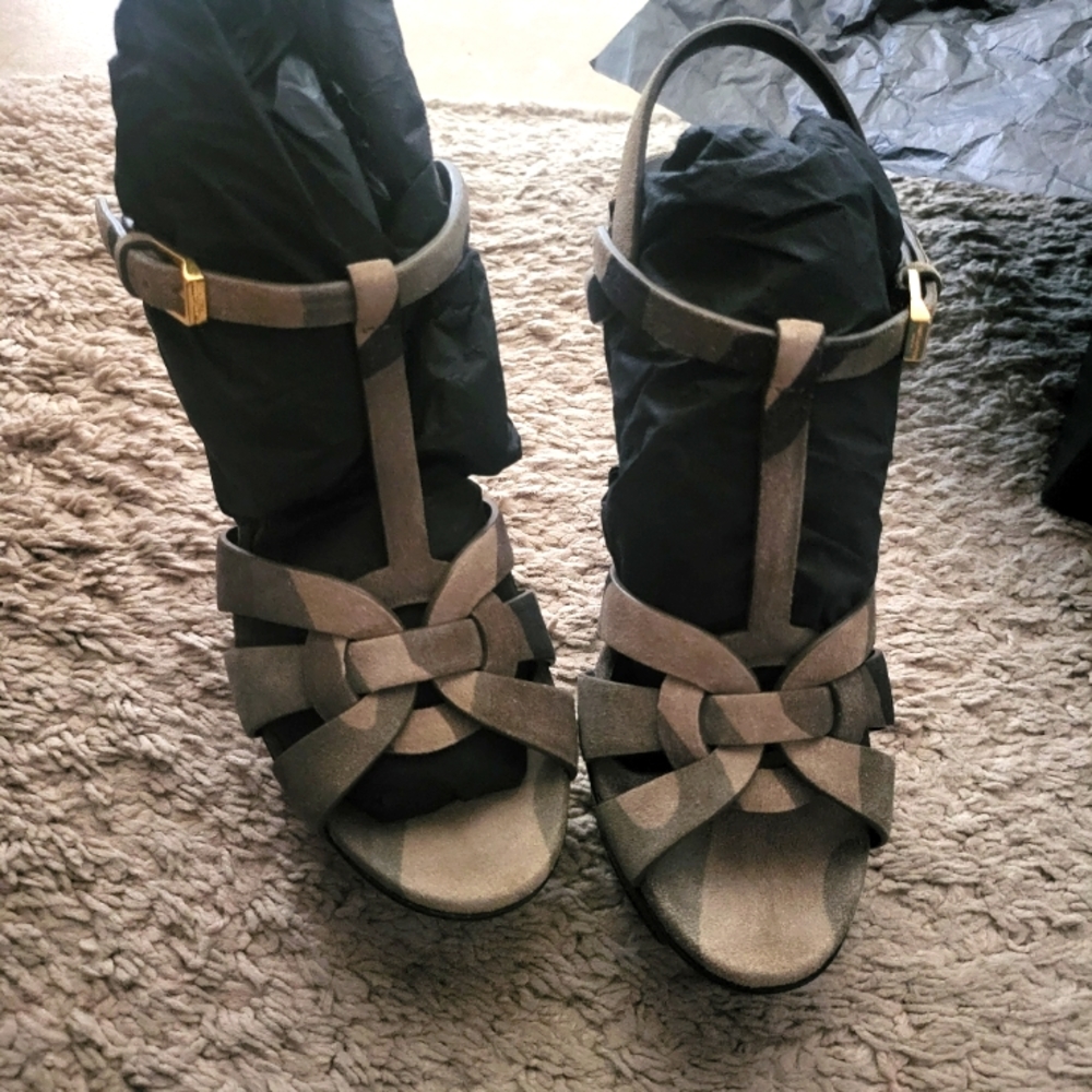 NWT Camouflage Tribute Ysl